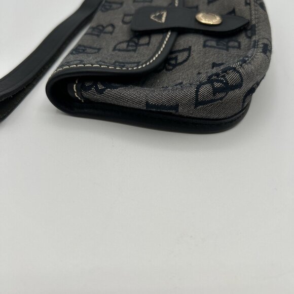 Dooney & Bourke Black Monogram Logo Wristlet Clutch Wallet Y2K Purse Zip Snap - Picture 5 of 11